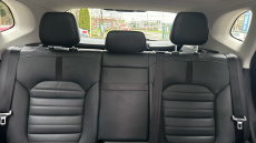 MG Hs 1.5 T-GDI Exclusive 5dr DCT Petrol Hatchback